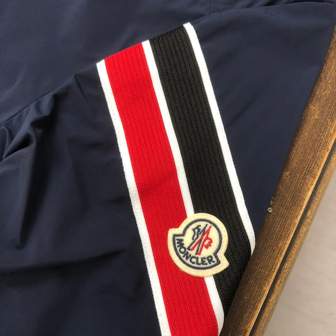 Куртки И Пуховики Мужские Moncler 9642365