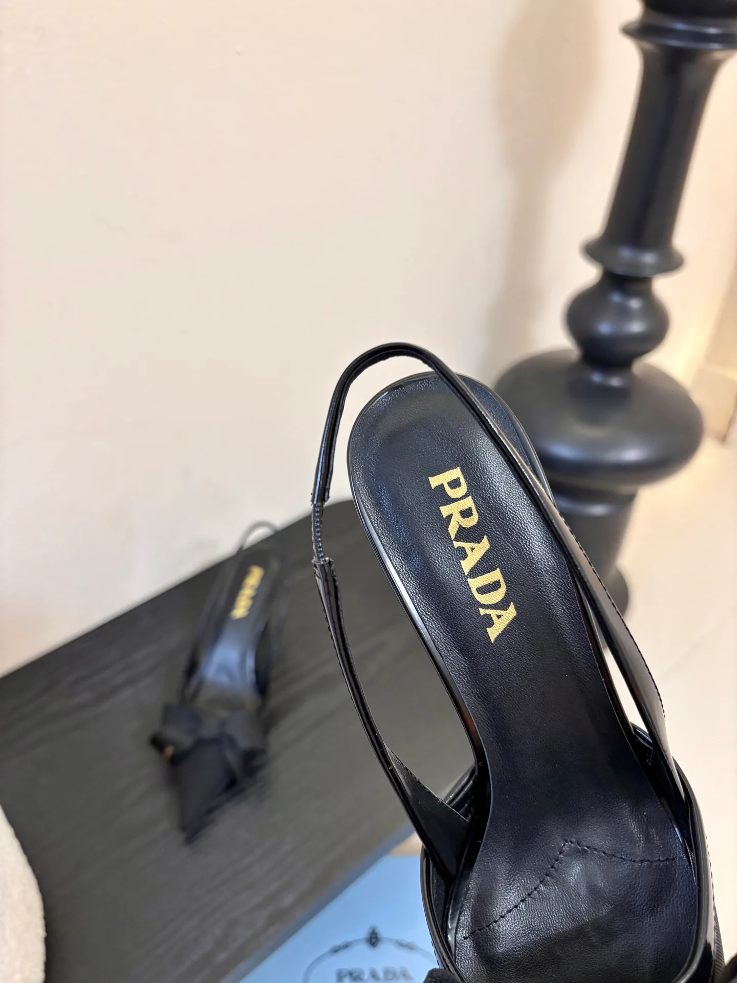 Туфли Женские Prada 678491