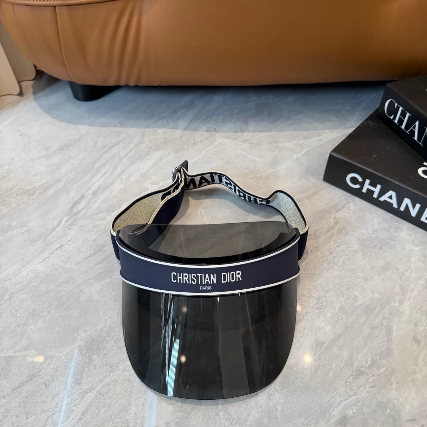 Головные Уборы Christian Dior 13294394