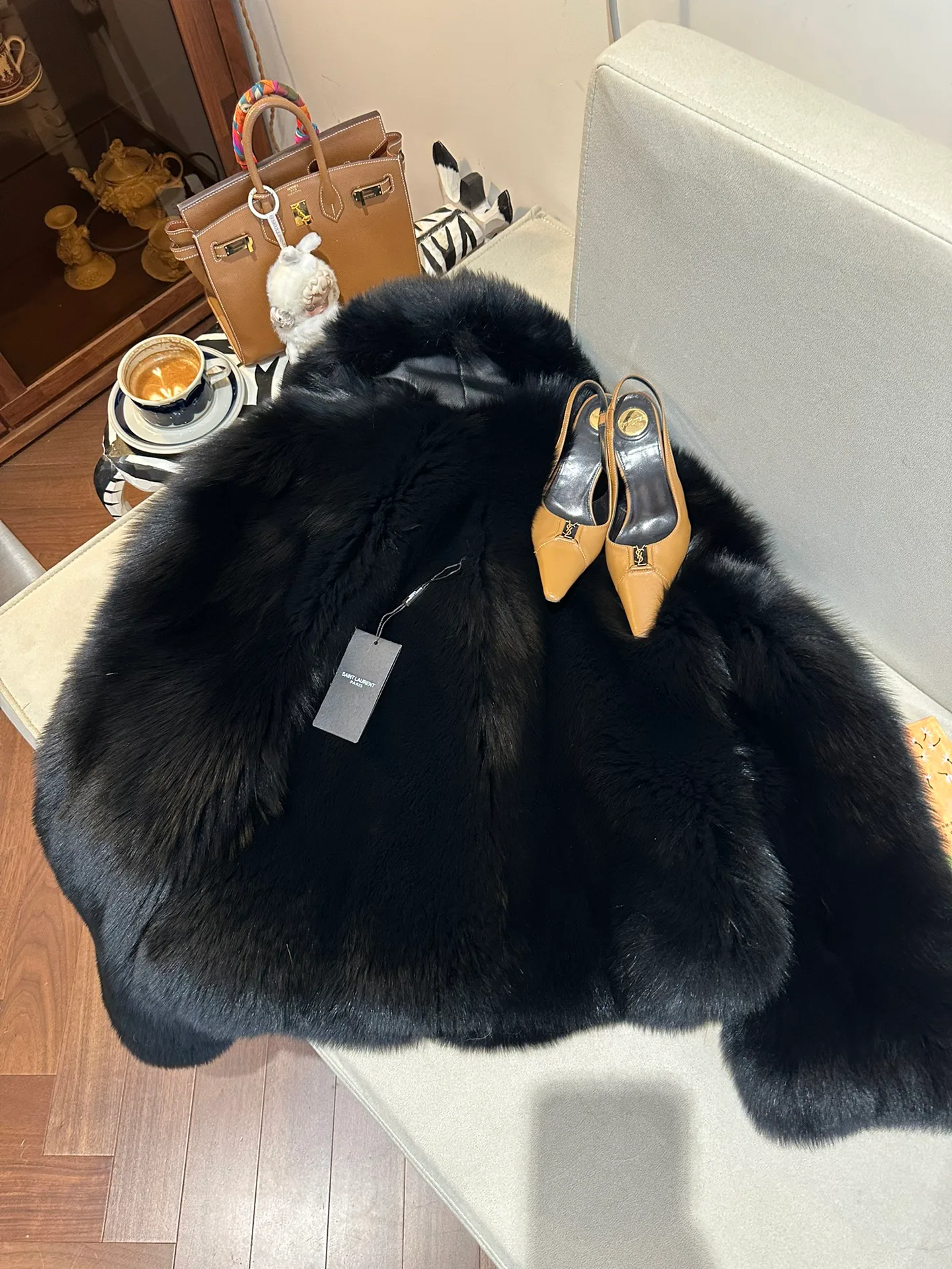 Шубы Женские Saint Laurent 18040754
