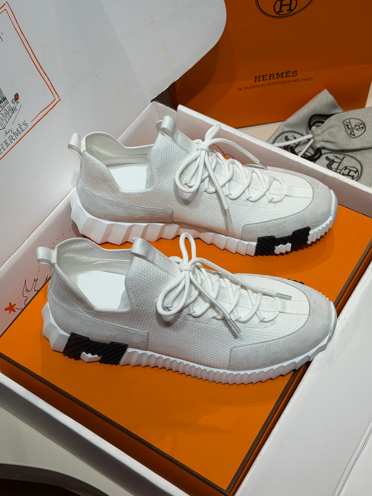 Кроссовки Женские Hermes 554602