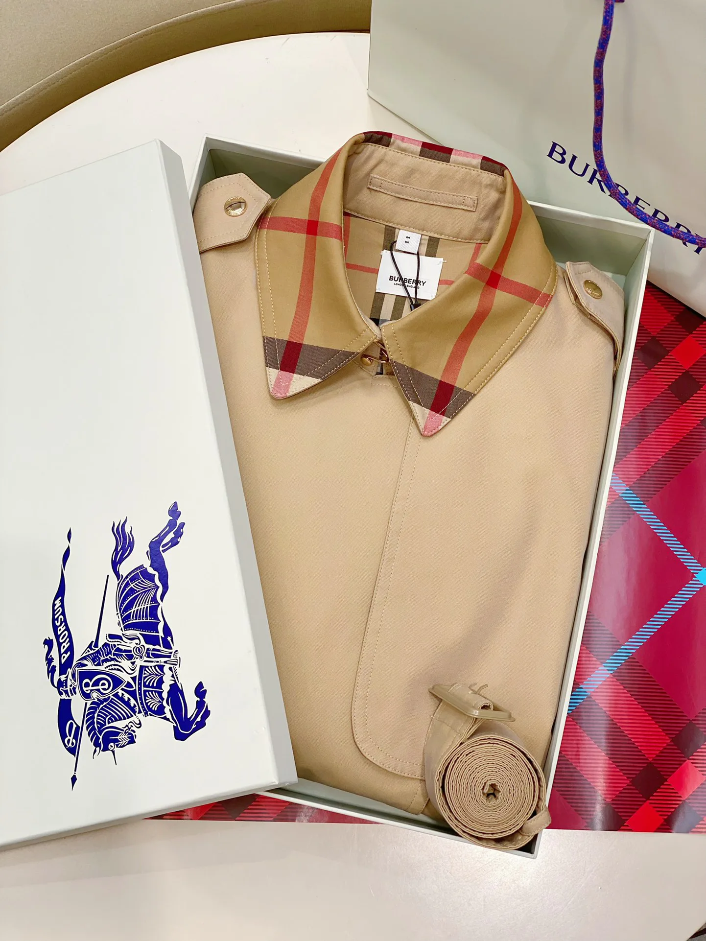 Тренчи Женские Burberry 17998544