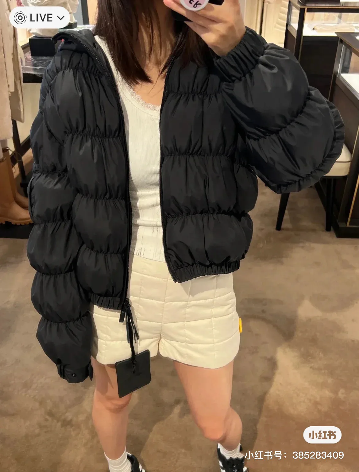 Куртки Женские Moncler 2350