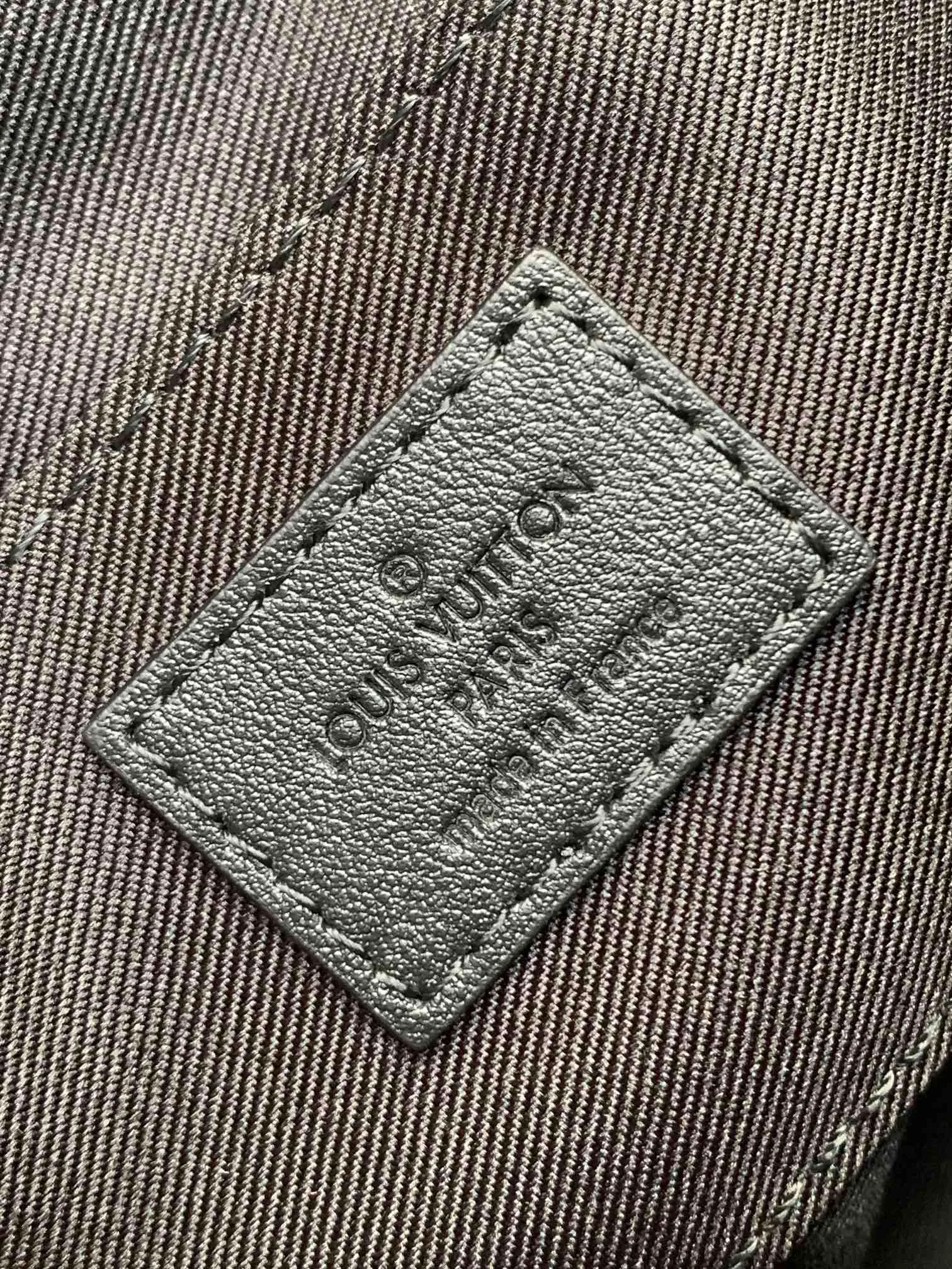 Клатчи Женские Louis Vuitton 13435246
