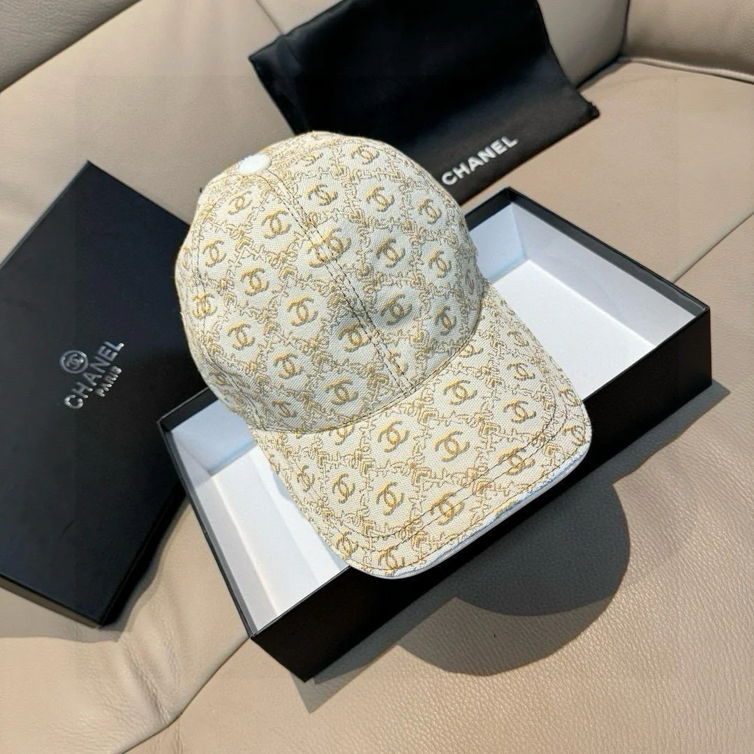 Головные Уборы Chanel 11529667