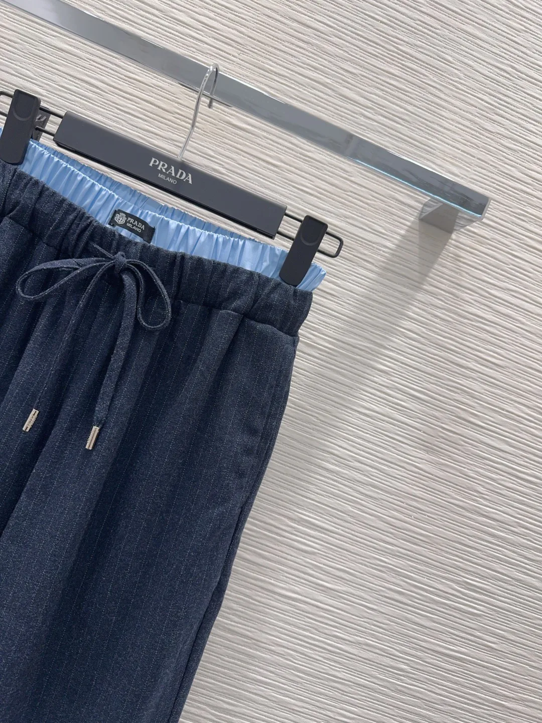 Брюки Женские Prada 18388786