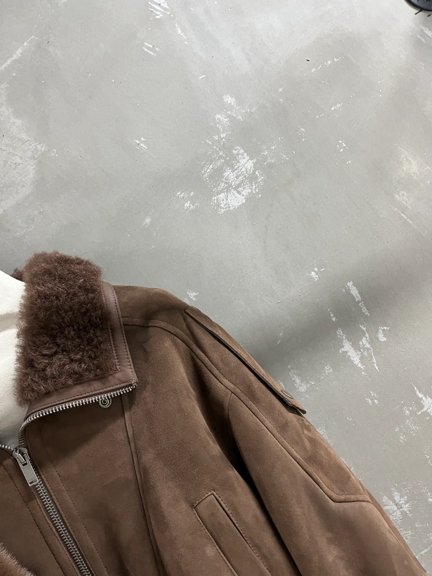Кожаные Куртки И Дублёнки Женские Saint Laurent 18630176