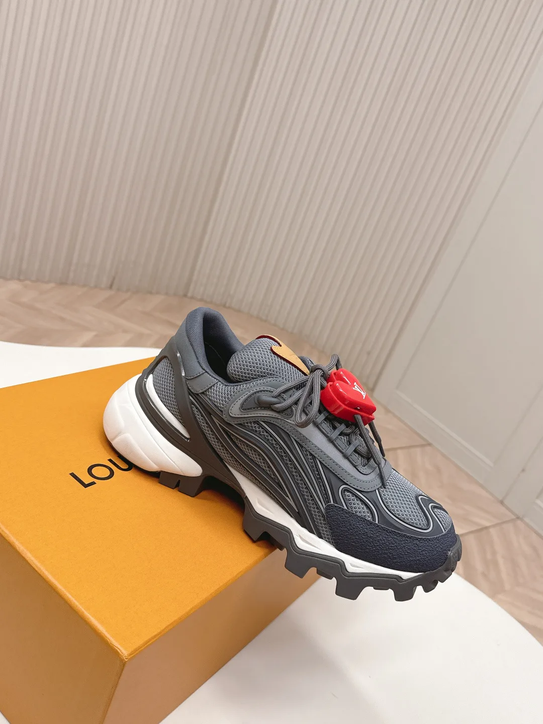 Кроссовки Мужские Louis Vuitton 5188125