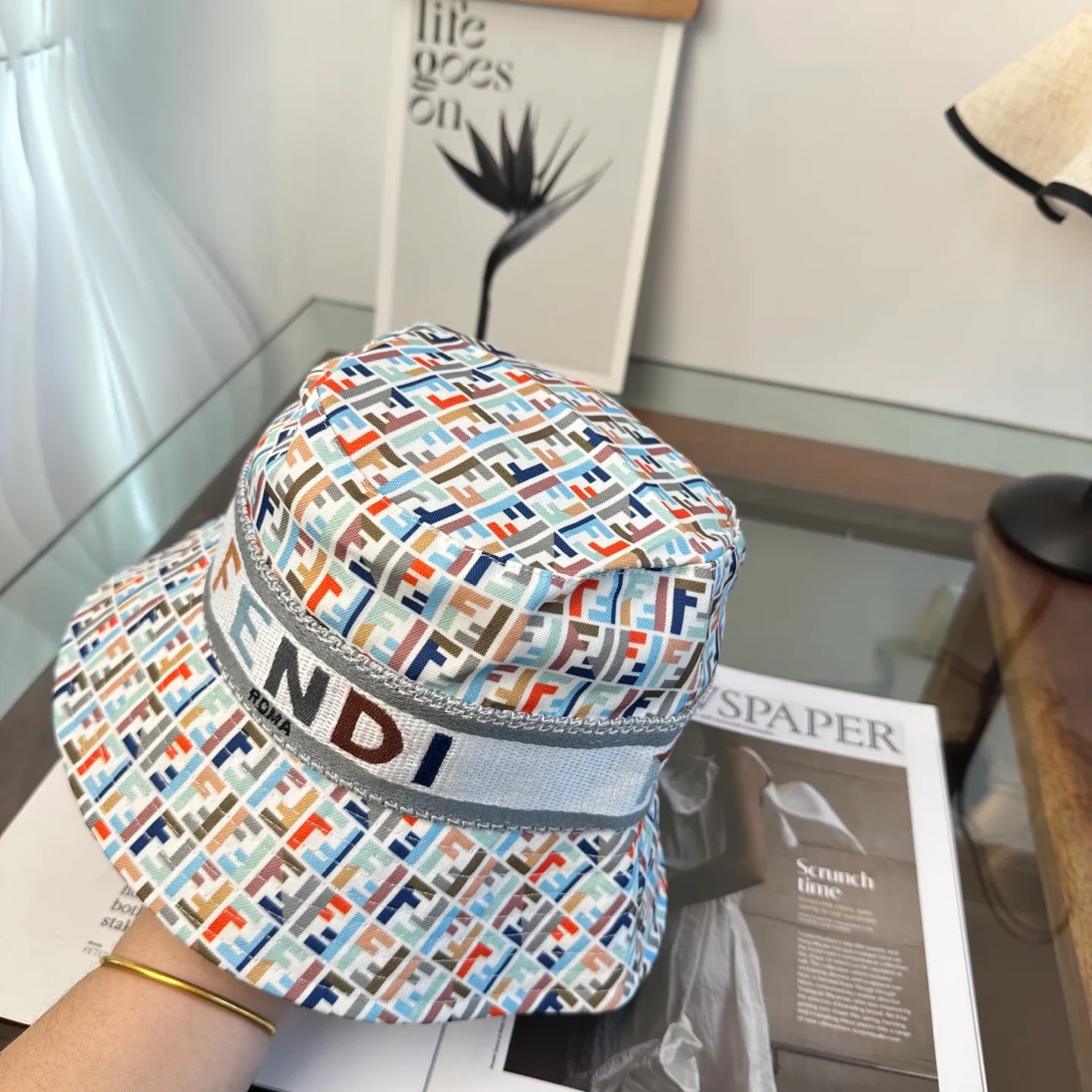 Головные Уборы Fendi 11689489