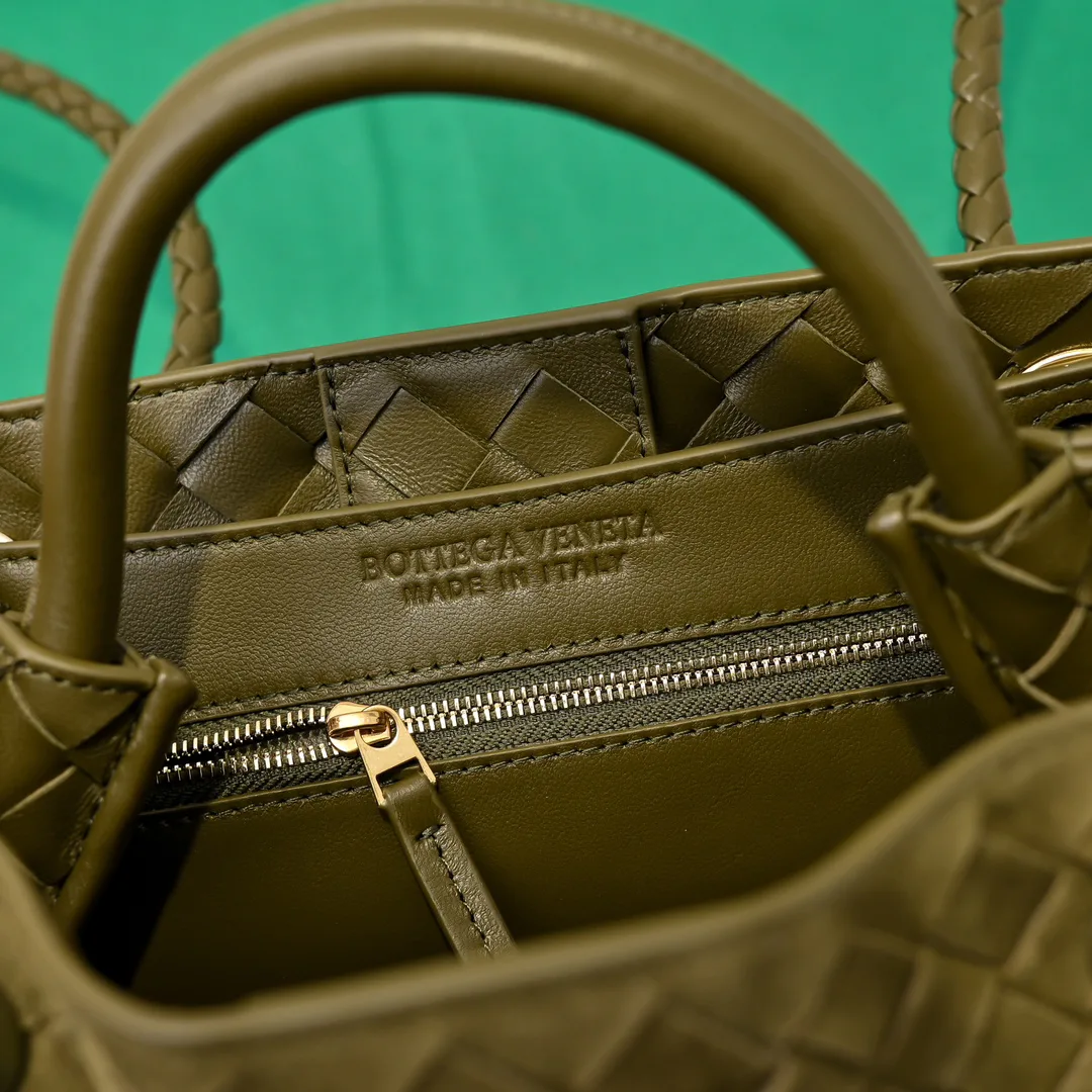 Классические Сумки Женские Bottega Veneta 11669034