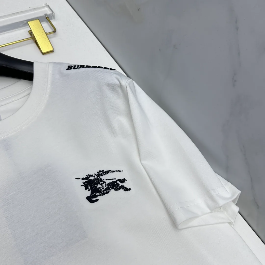 Футболки Женские Burberry 13118871