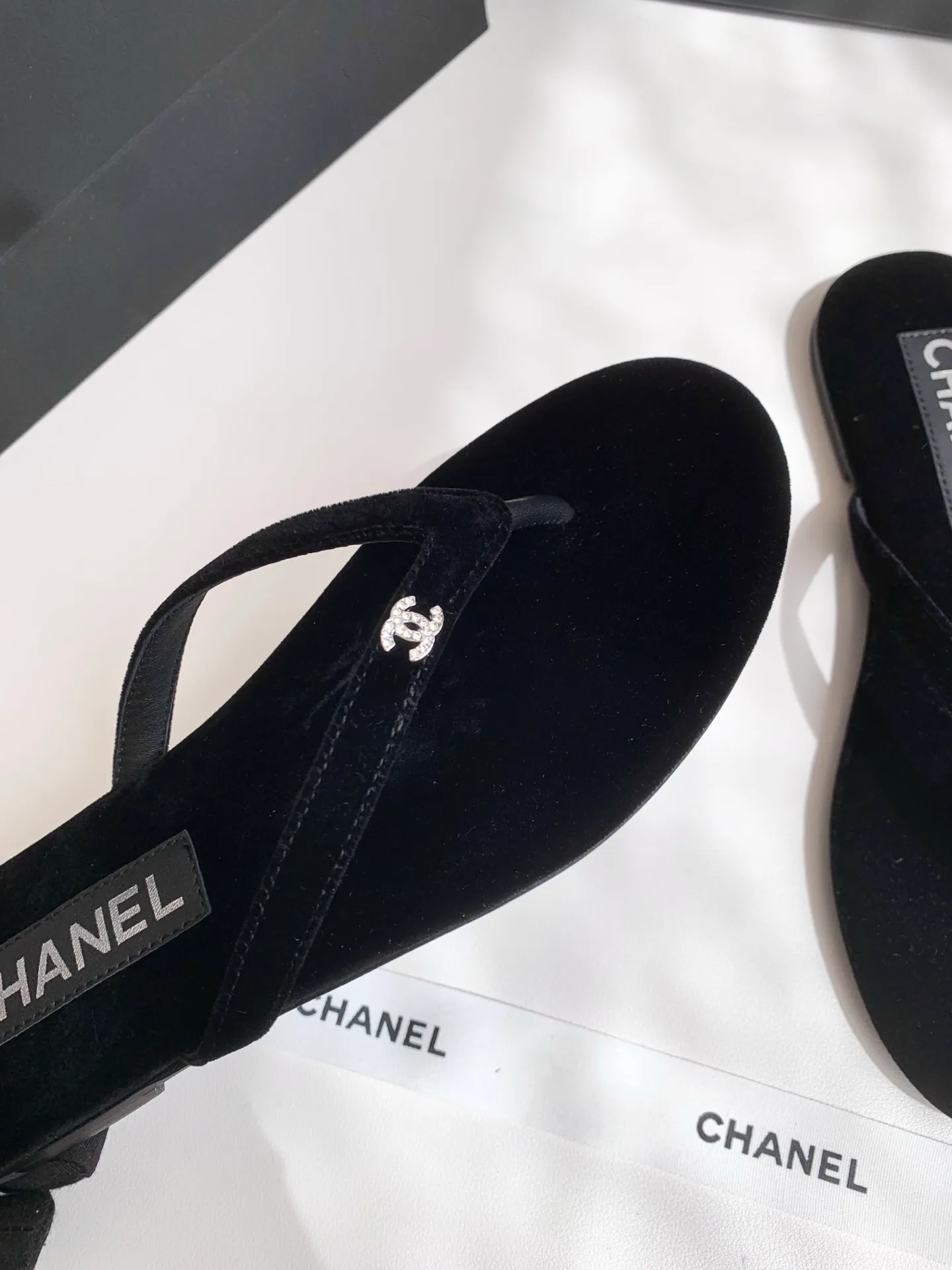 Шлепанцы Женские Chanel 16948089