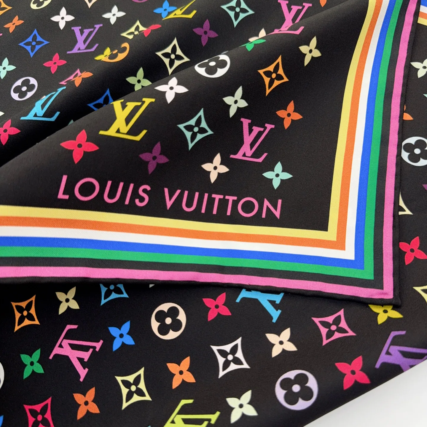 Шарфы Louis Vuitton 30454