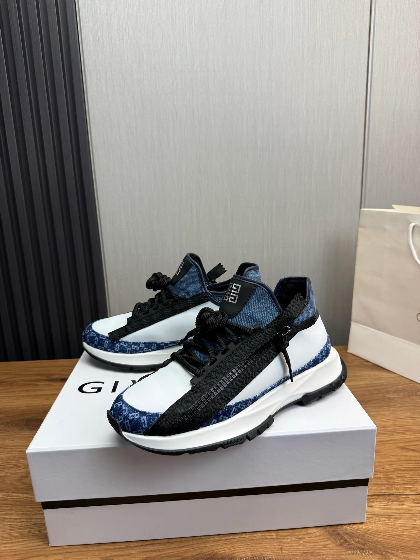 Кроссовки Мужские Givenchy 1628782
