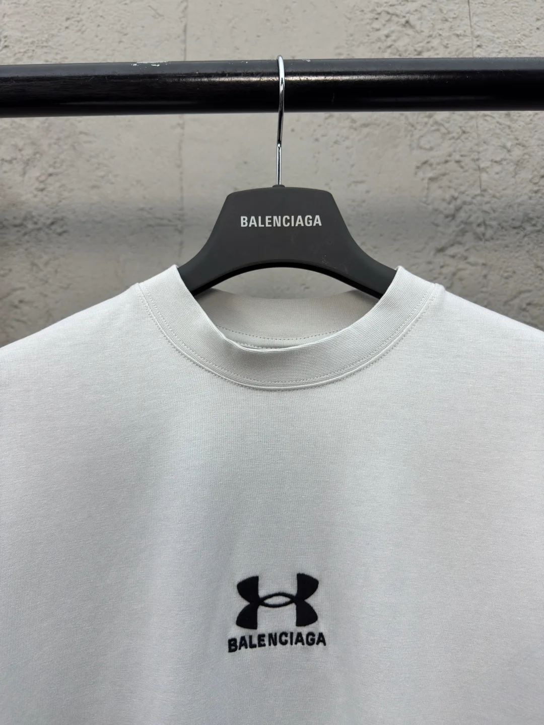 Футболки Женские Balenciaga 32497