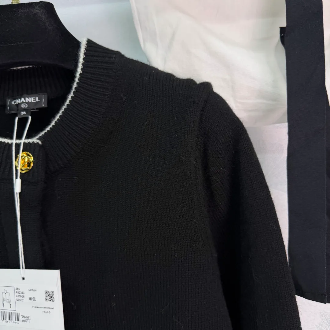 Джемперы И Свитеры Женские Chanel 11744411