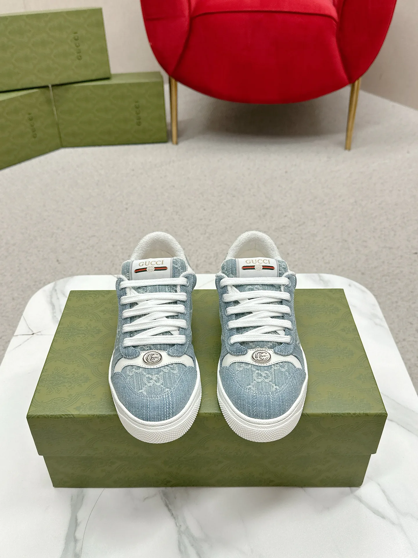 Кроссовки Женские Gucci 4784222
