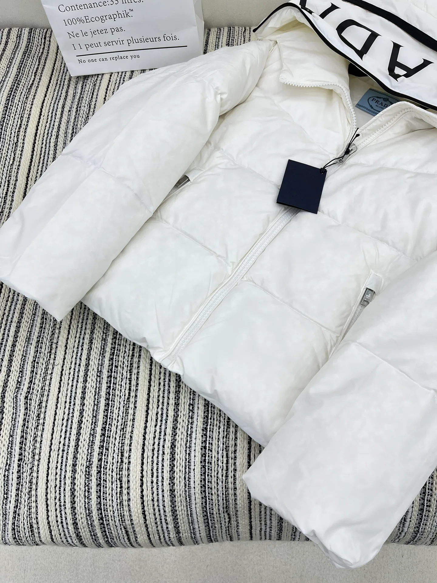 Куртки И Пуховики Женские Prada 863435