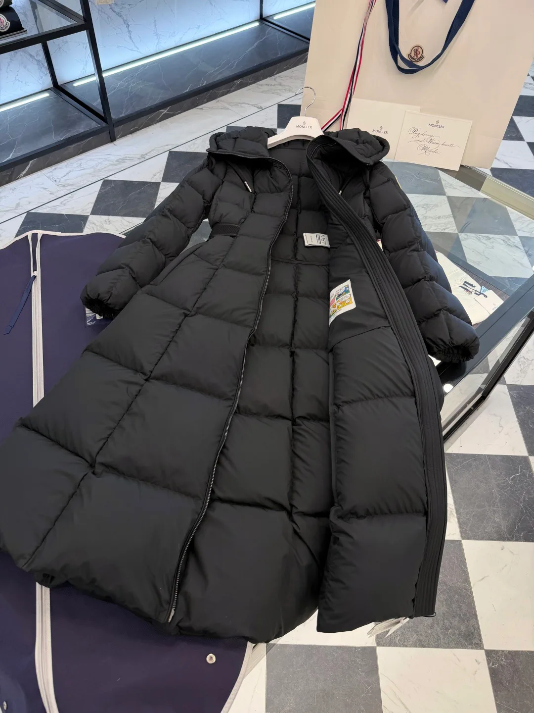 Куртки И Пуховики Женские Moncler 19080355