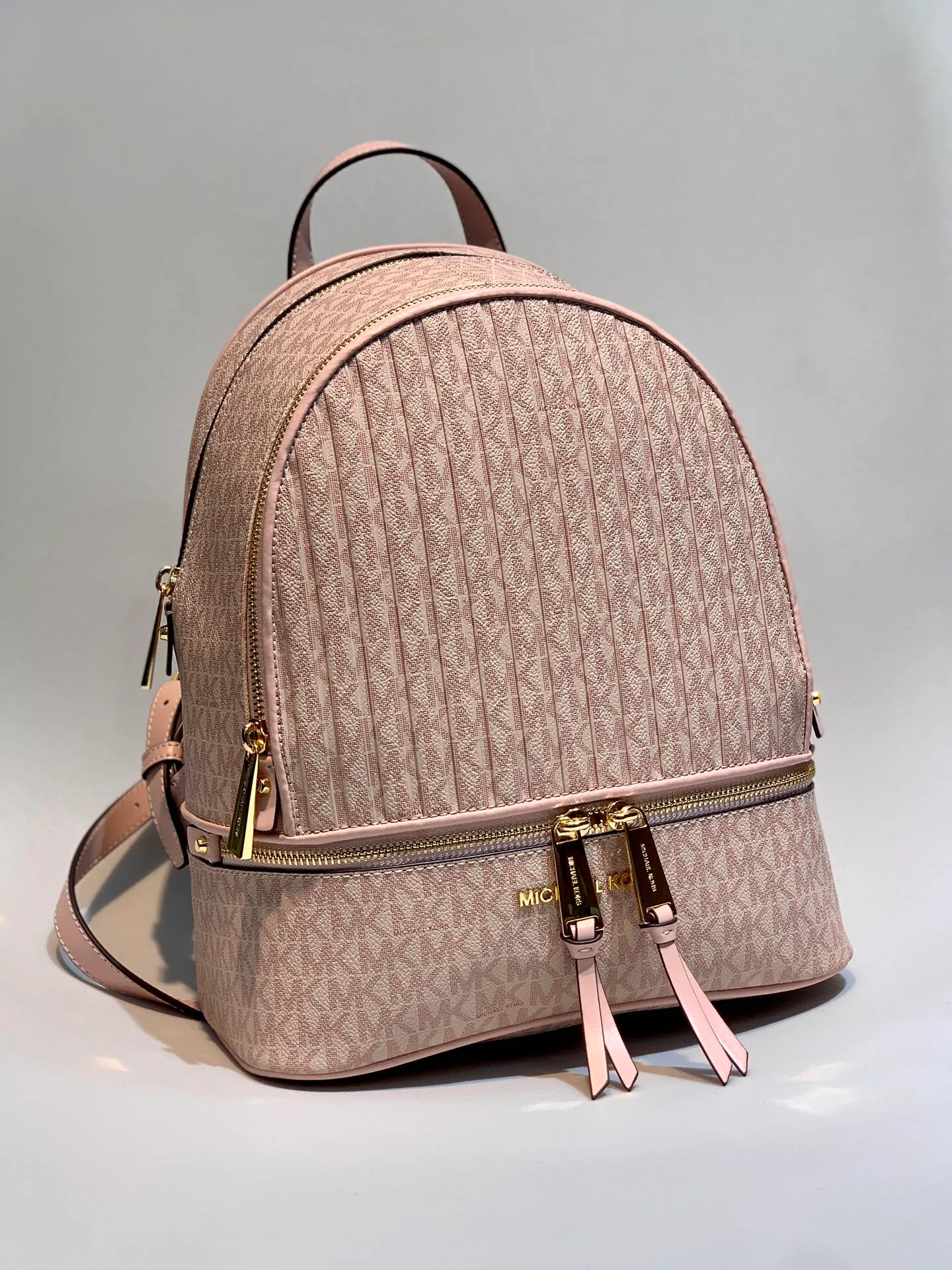 Рюкзаки Женские Michael Kors 803332