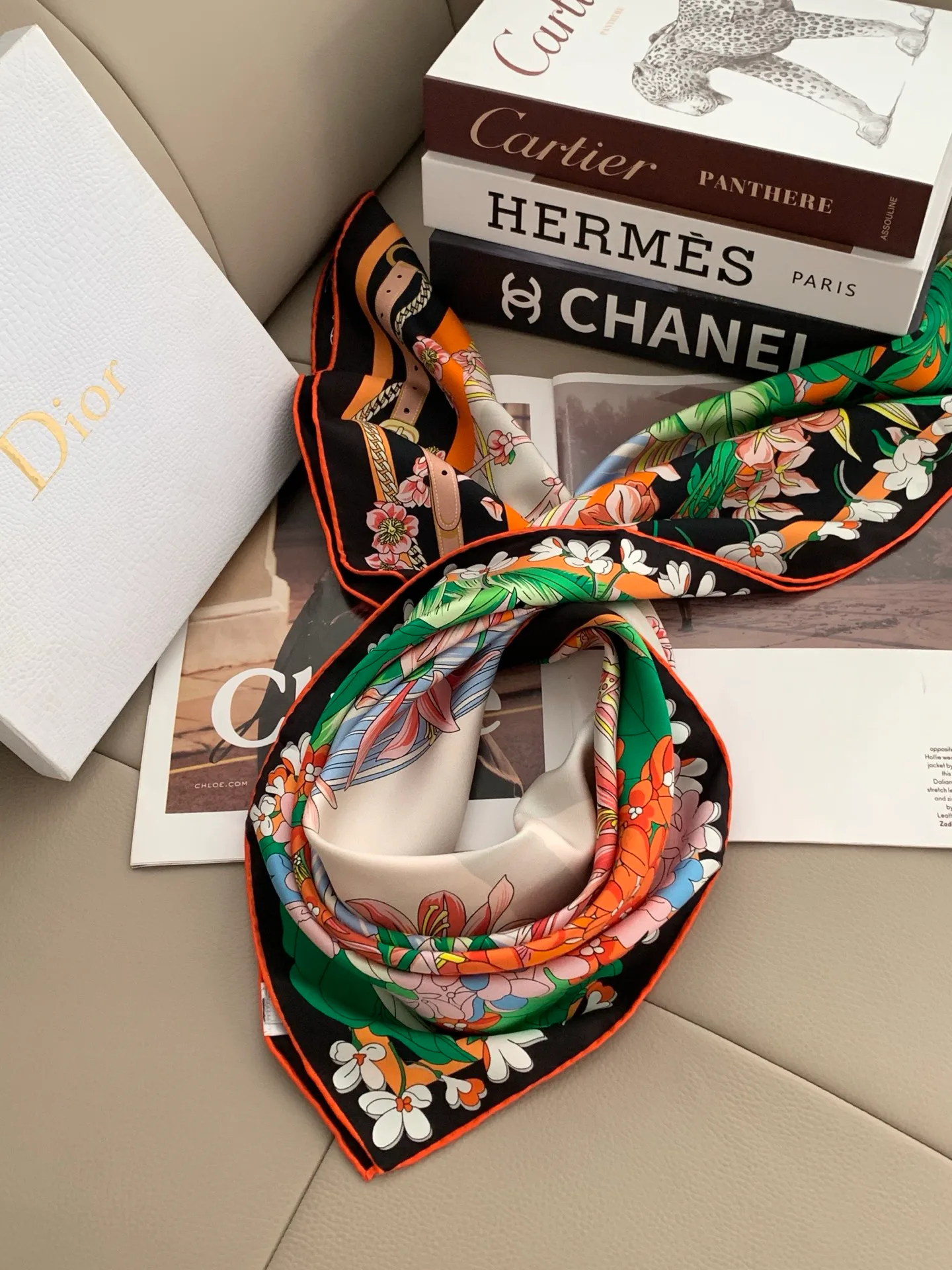 Платки Christian Dior 18003247
