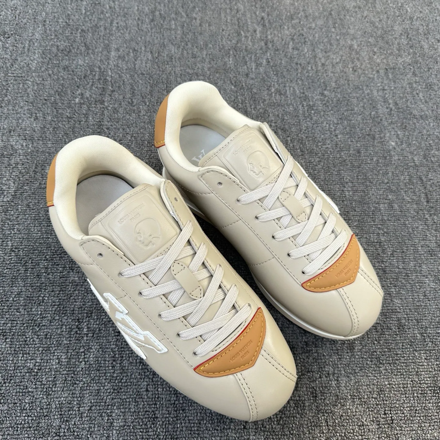 Кроссовки Мужские Louis Vuitton 1515867