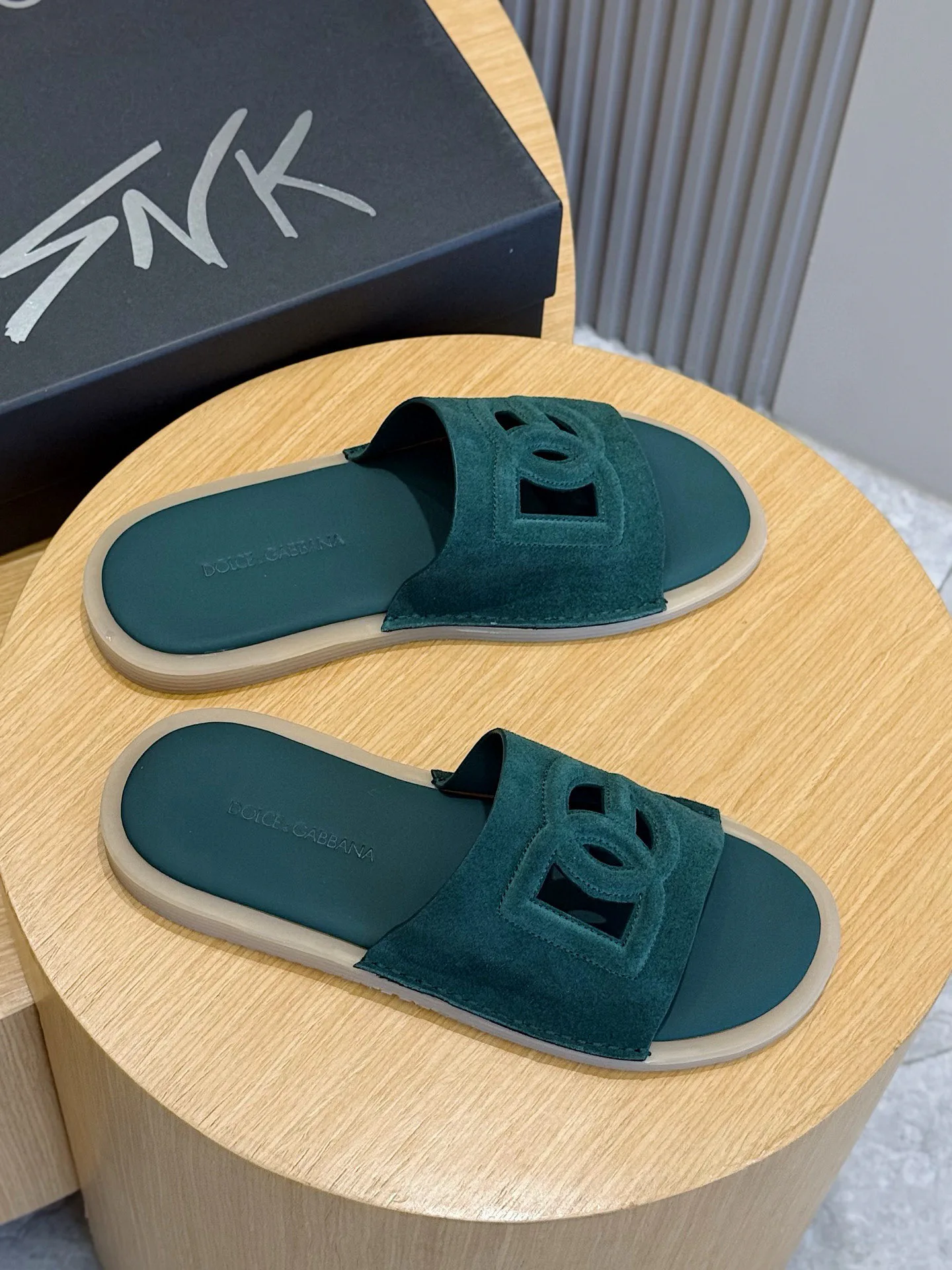 Шлепанцы Мужские Dolce & Gabbana 12768609