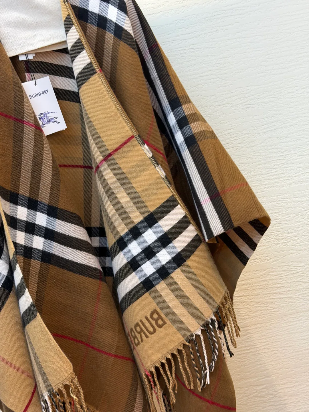 Пальто Женские Burberry 19038463