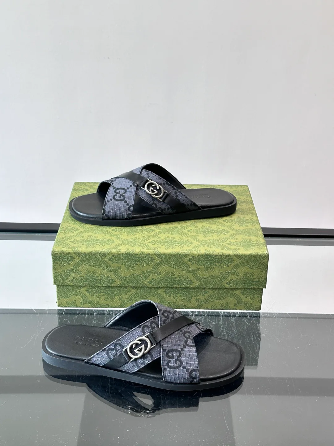 Сандалии Мужские Gucci 17730670