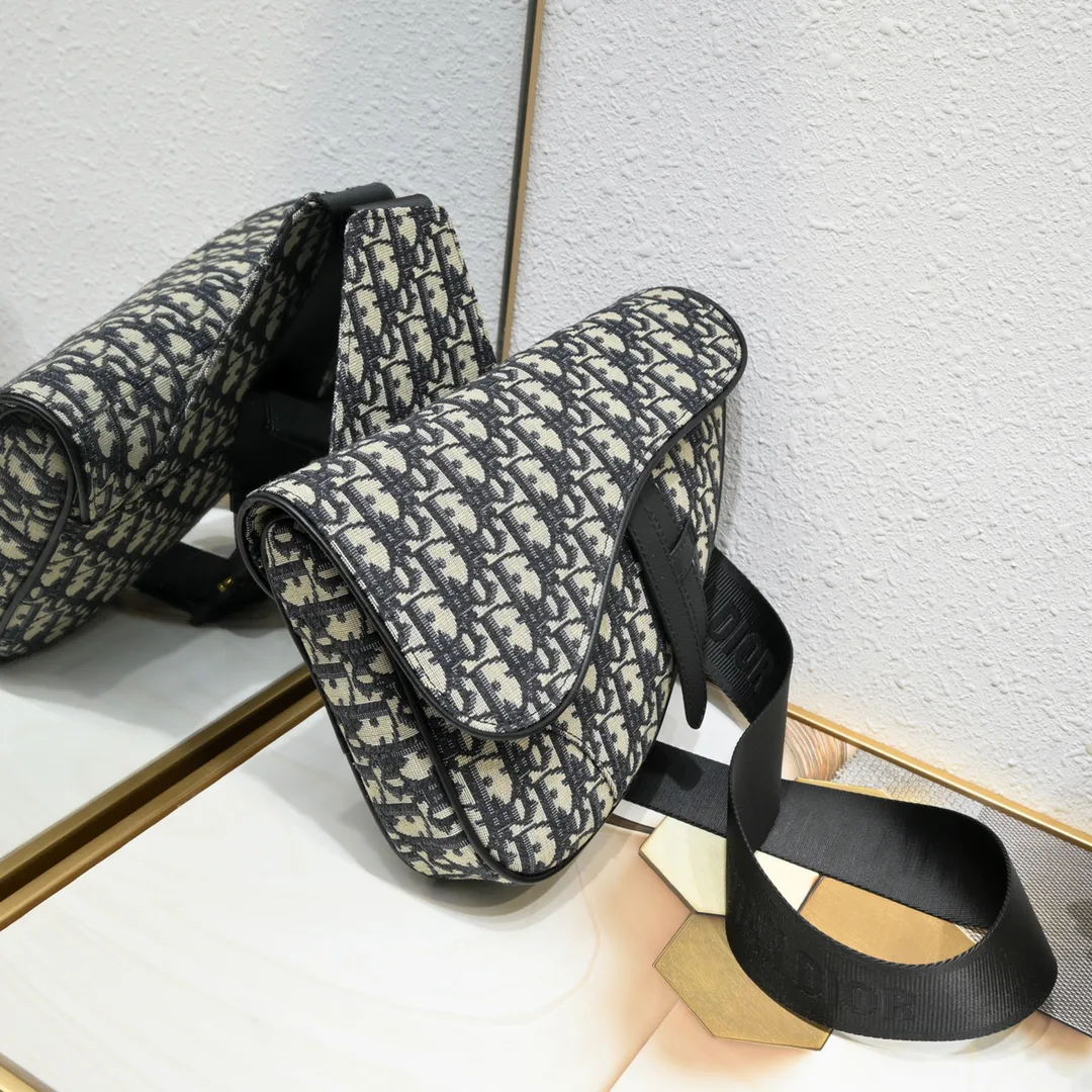 Классические Сумки Женские Christian Dior 11204068