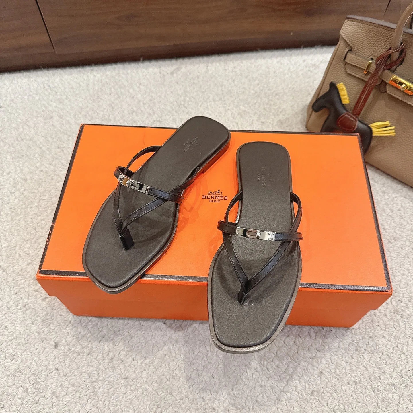 Шлепанцы Женские Hermes 11622307