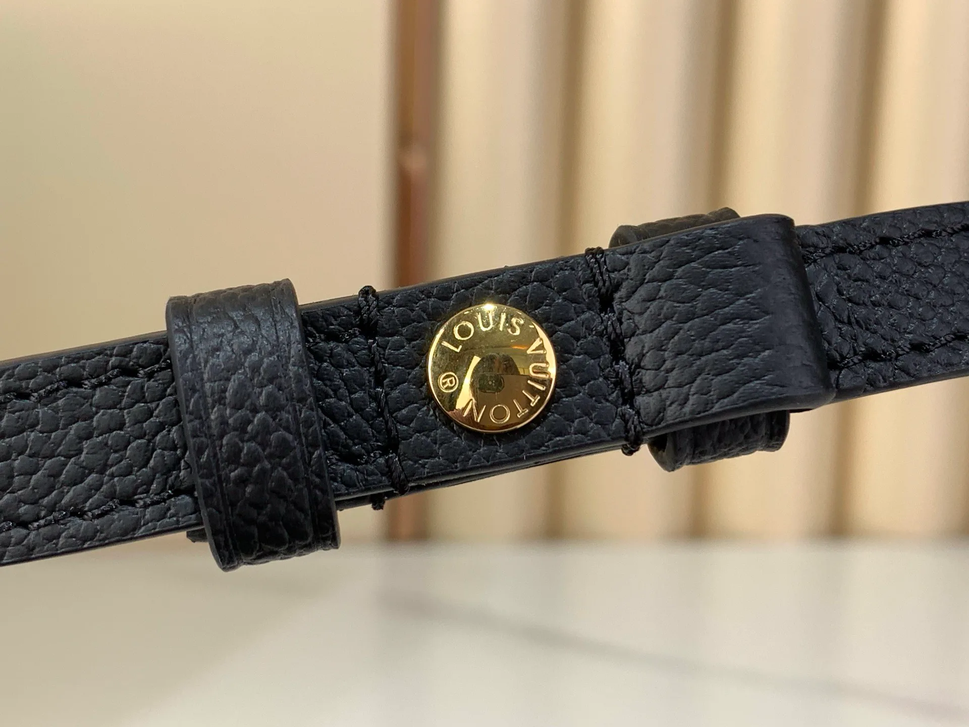 Клатчи Женские Louis Vuitton 12623281