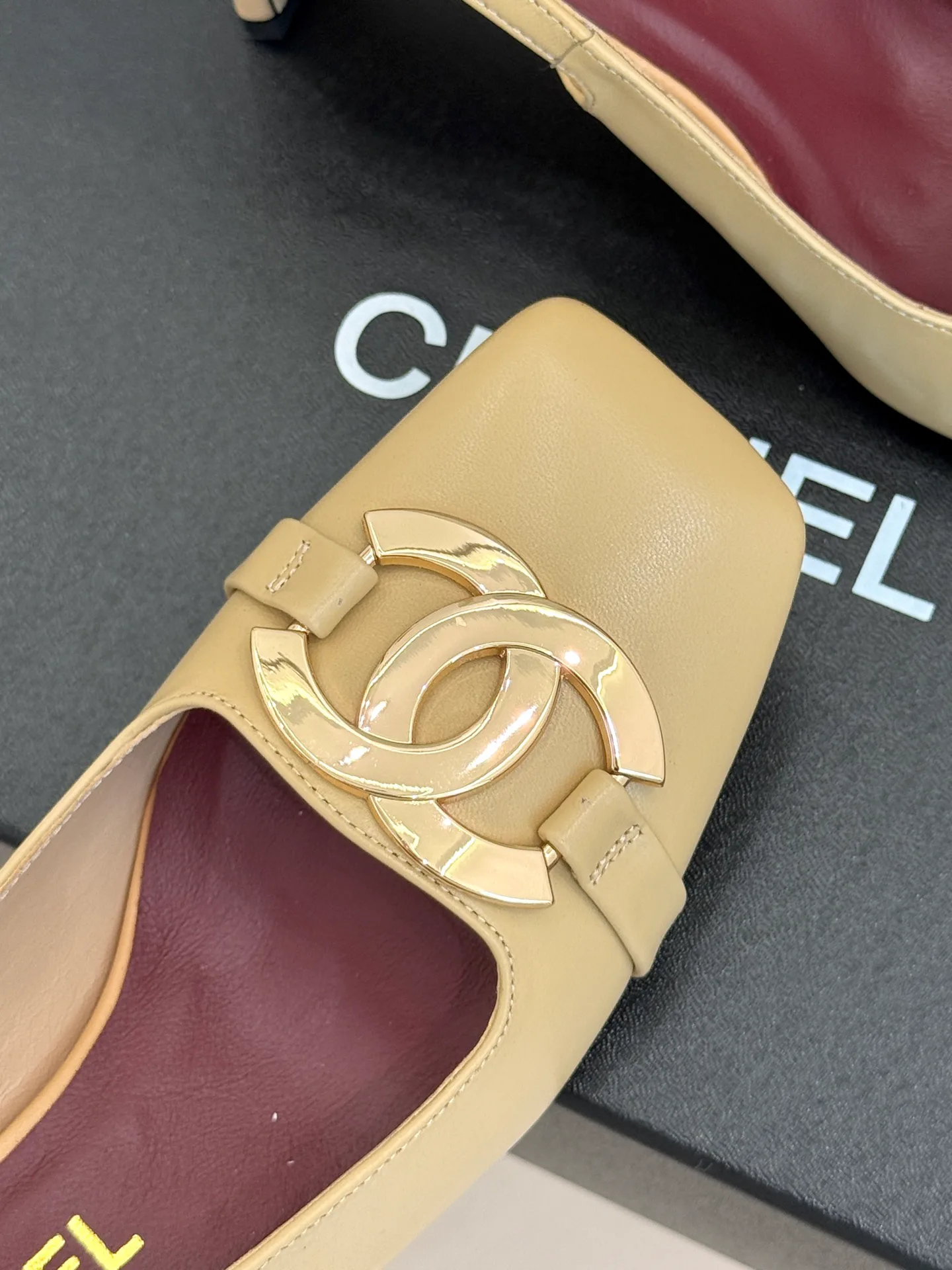 Босоножки Женские Chanel 16965738