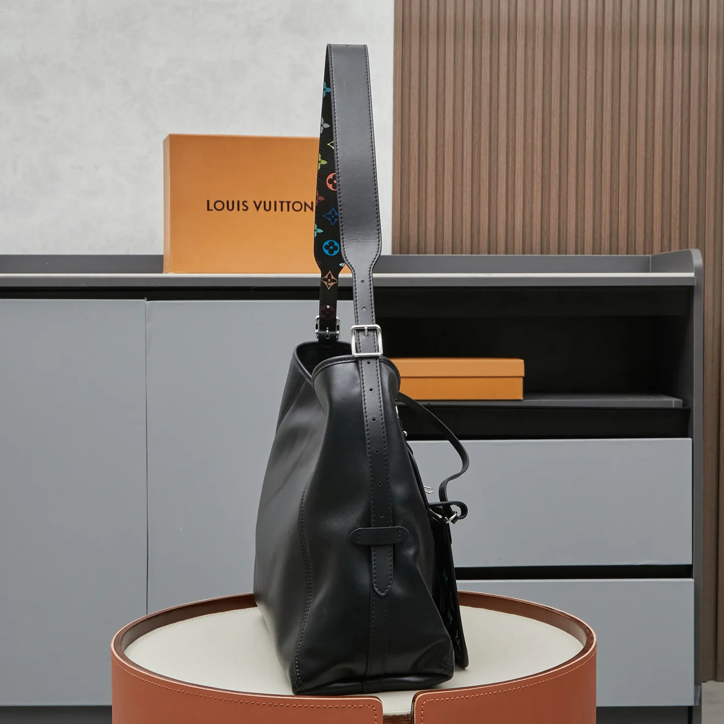 Сумки На Ремне Женские Louis Vuitton 25400