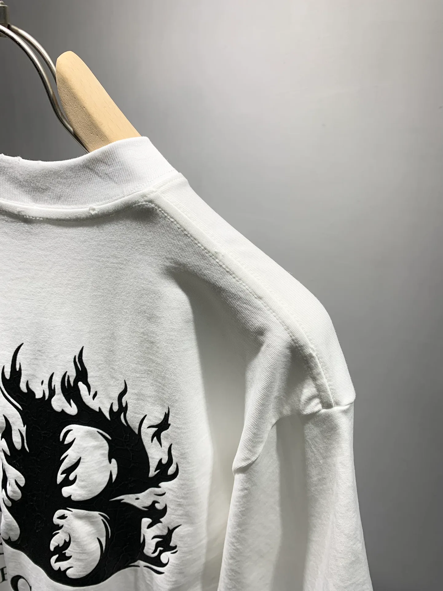 Футболки Женские Balenciaga 17178