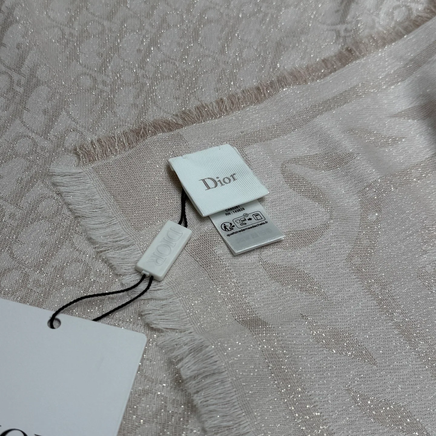 Шарфы Christian Dior 18114583
