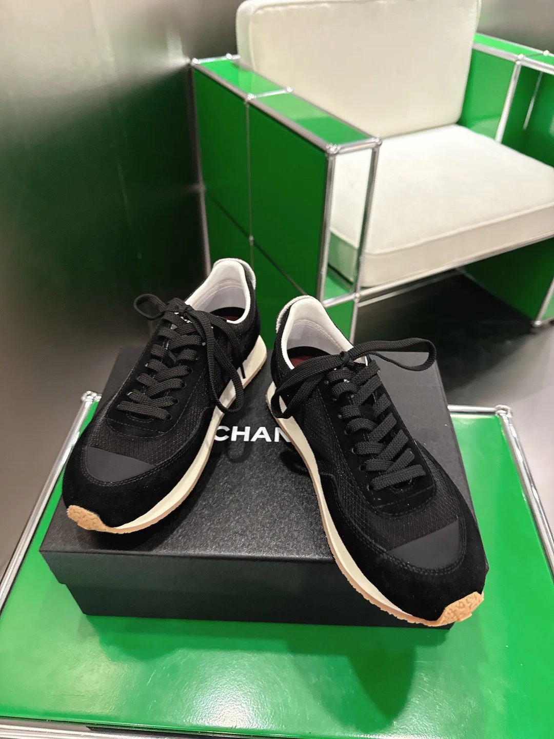 Кроссовки Женские Chanel 5018911