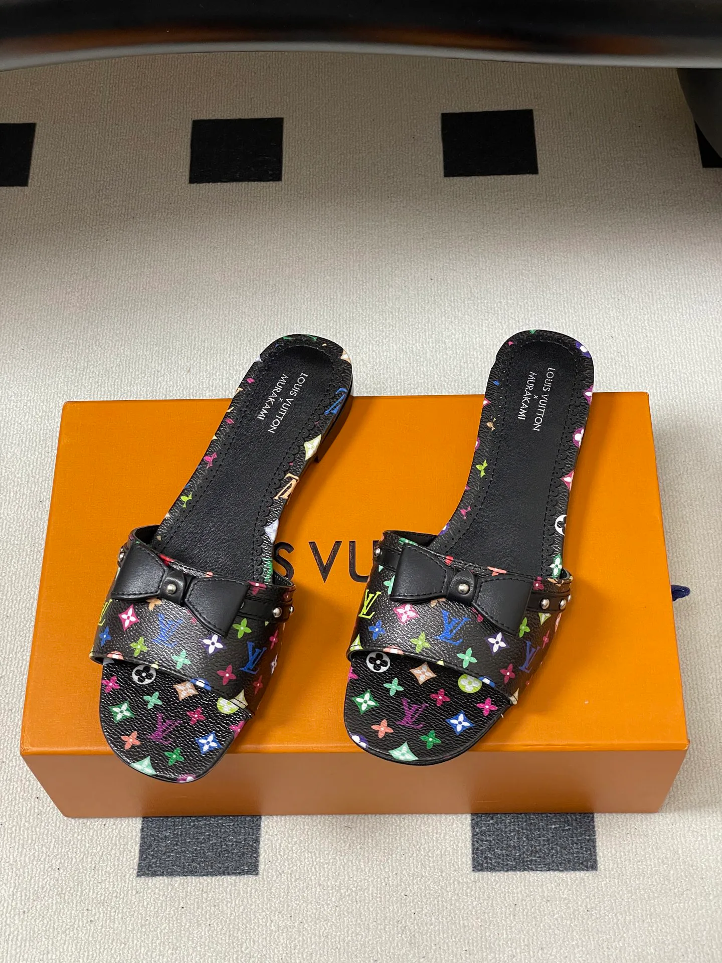 Сандалии Женские Louis Vuitton 3361688