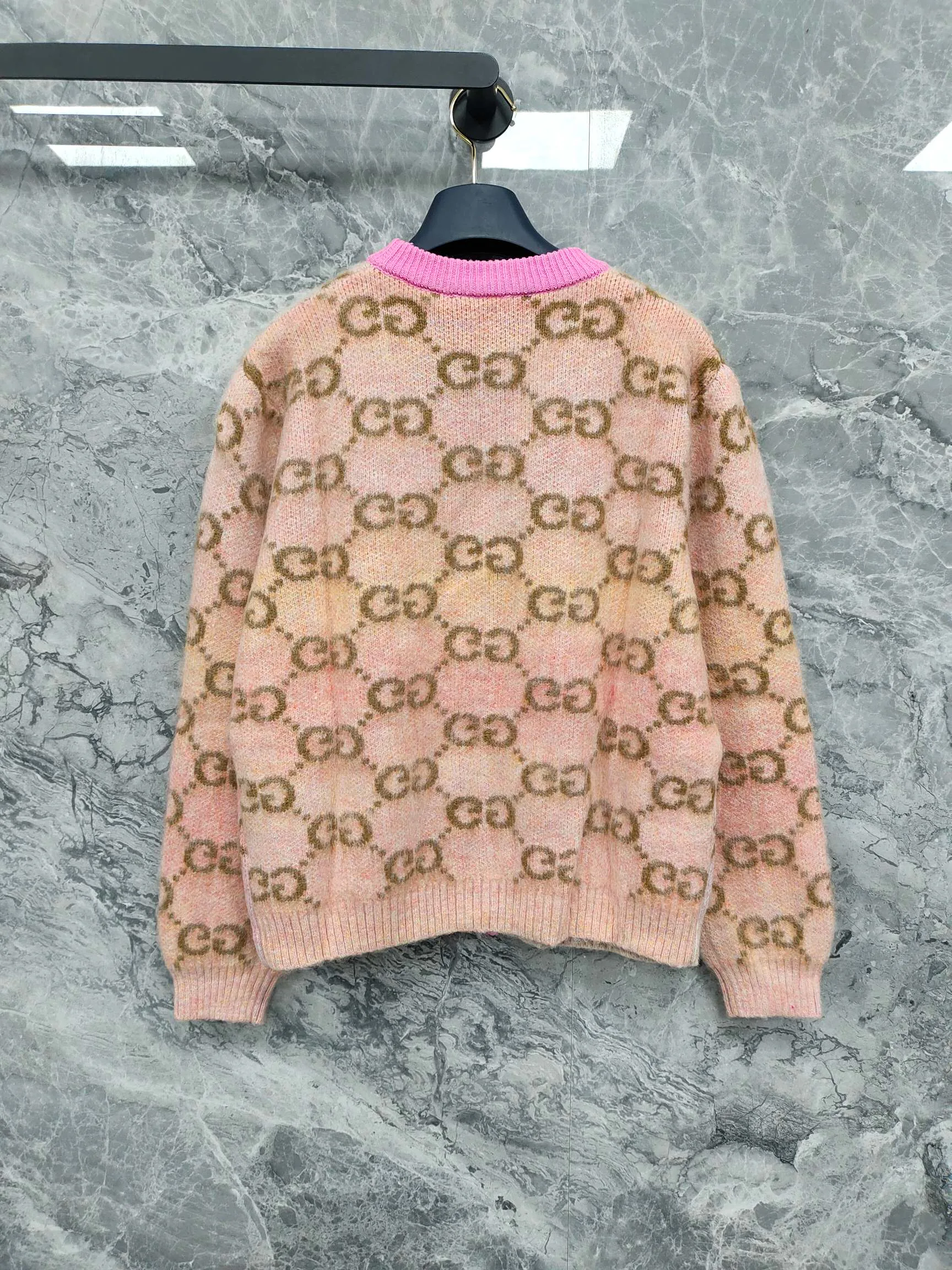Джемперы И Свитеры Женские Gucci 18417250