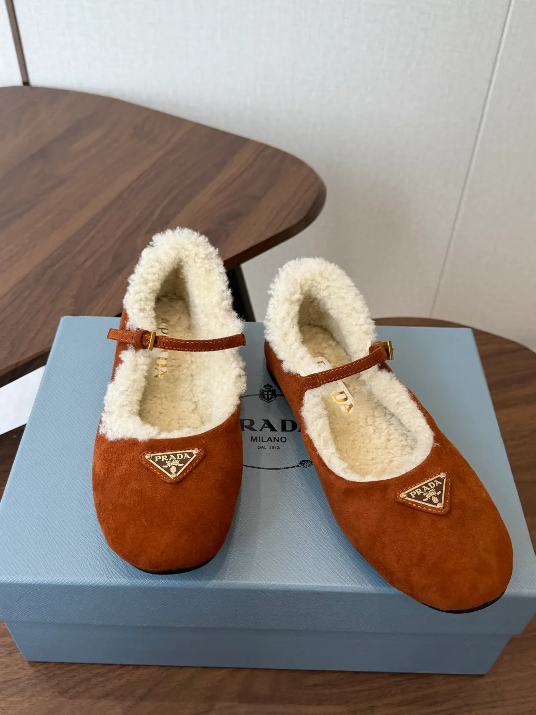 Туфли Женские Prada 18833594