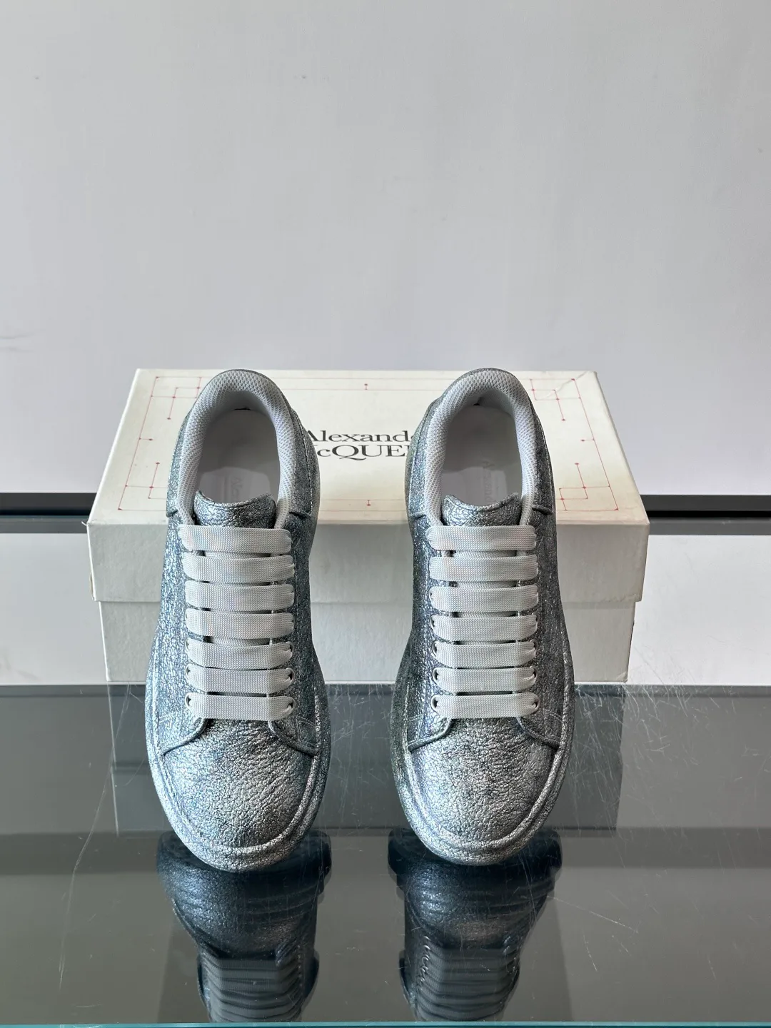 Кроссовки Женские Alexander Mcqueen 17447542