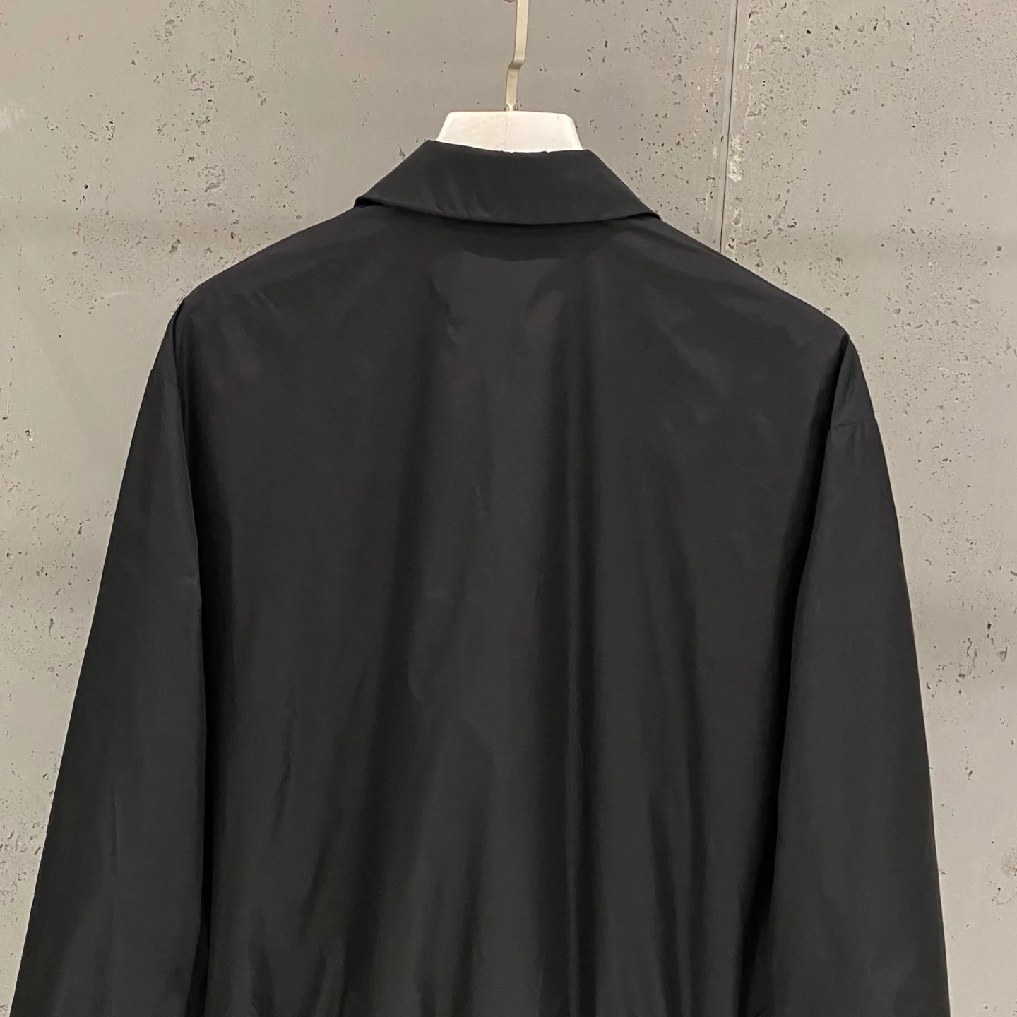 Куртки И Пуховики Мужские Prada 11622083