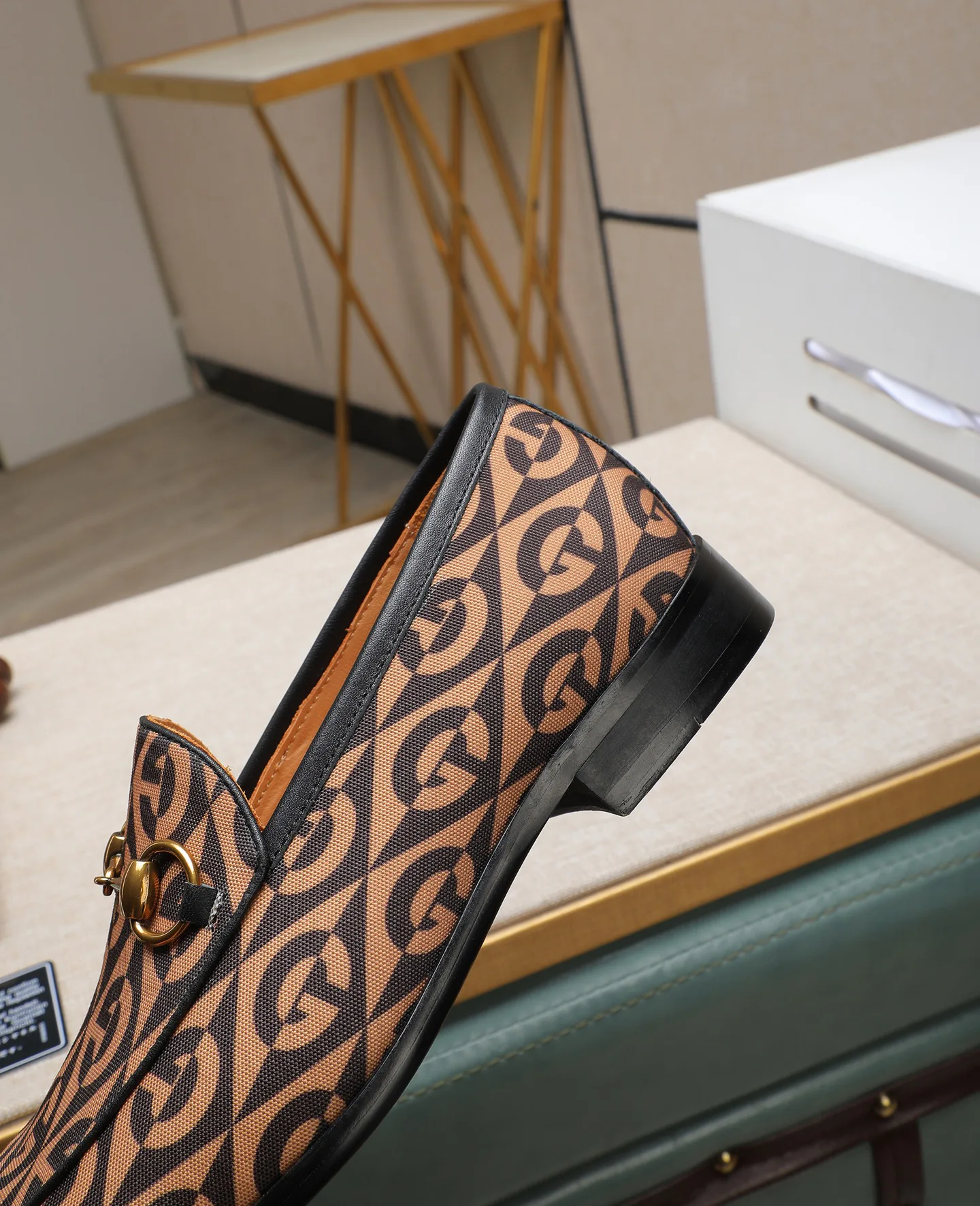 Лоферы И Туфли Мужские Gucci 716058