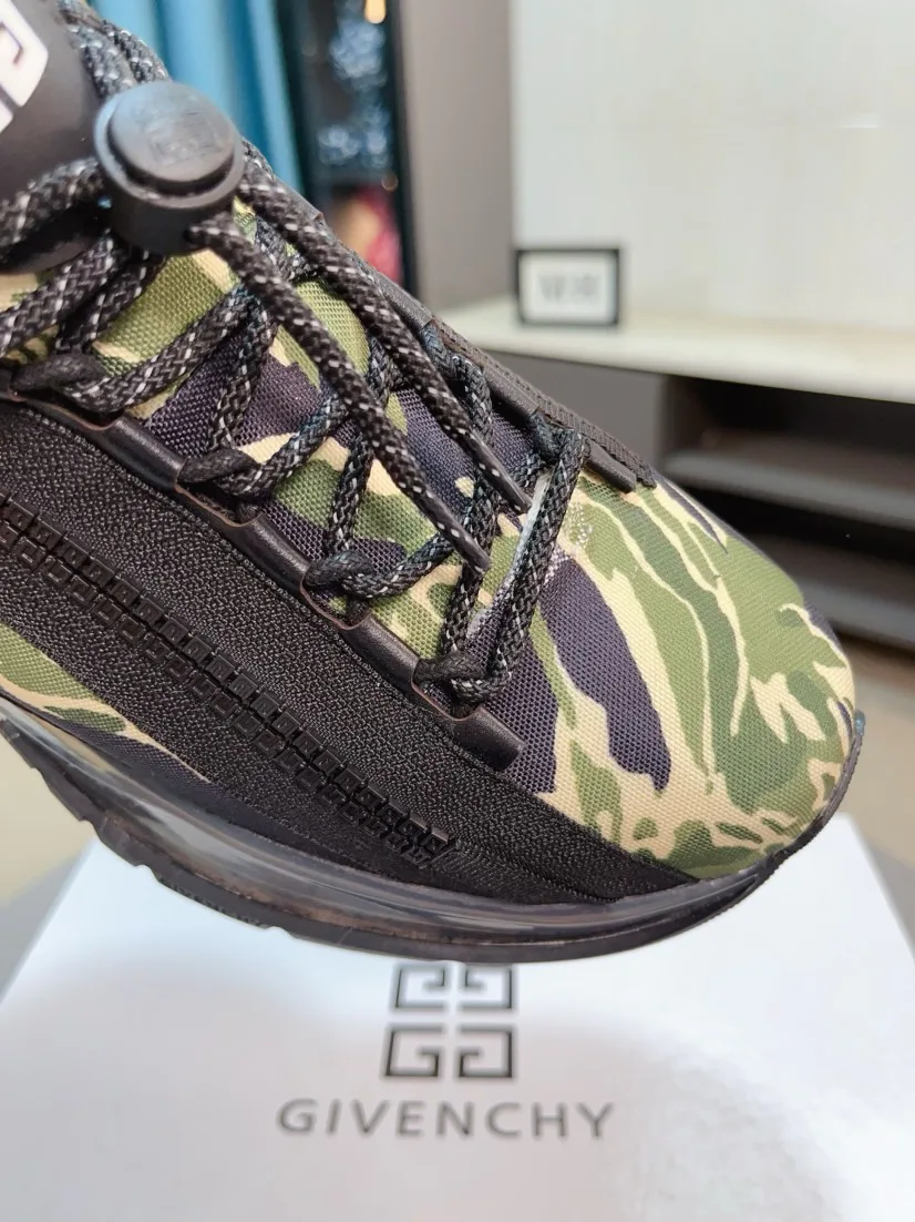 Кроссовки Мужские Givenchy 5534105