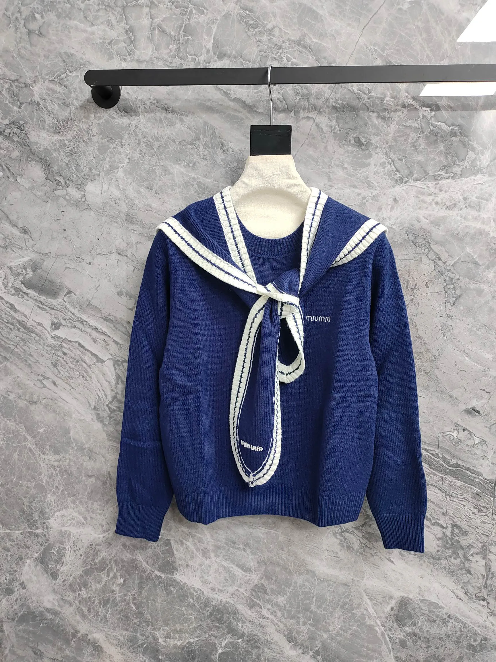 Джемперы И Свитеры Женские Miu Miu 931456