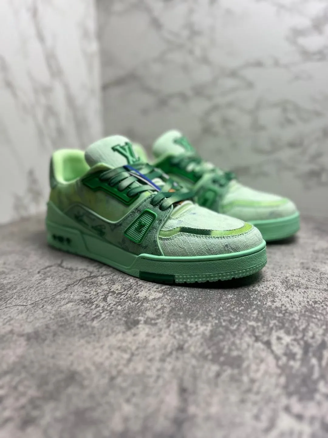 Кроссовки Мужские Louis Vuitton 311384