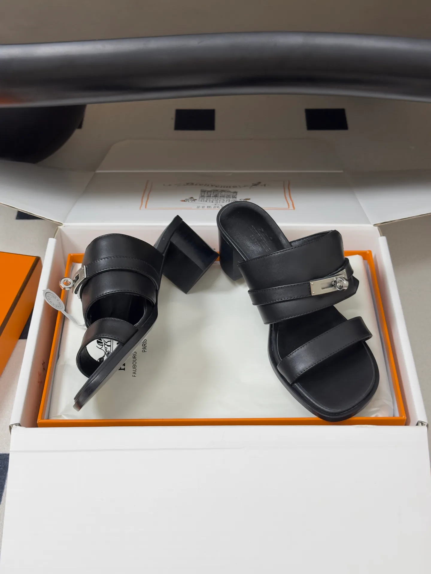 Босоножки Женские Hermes 17095160