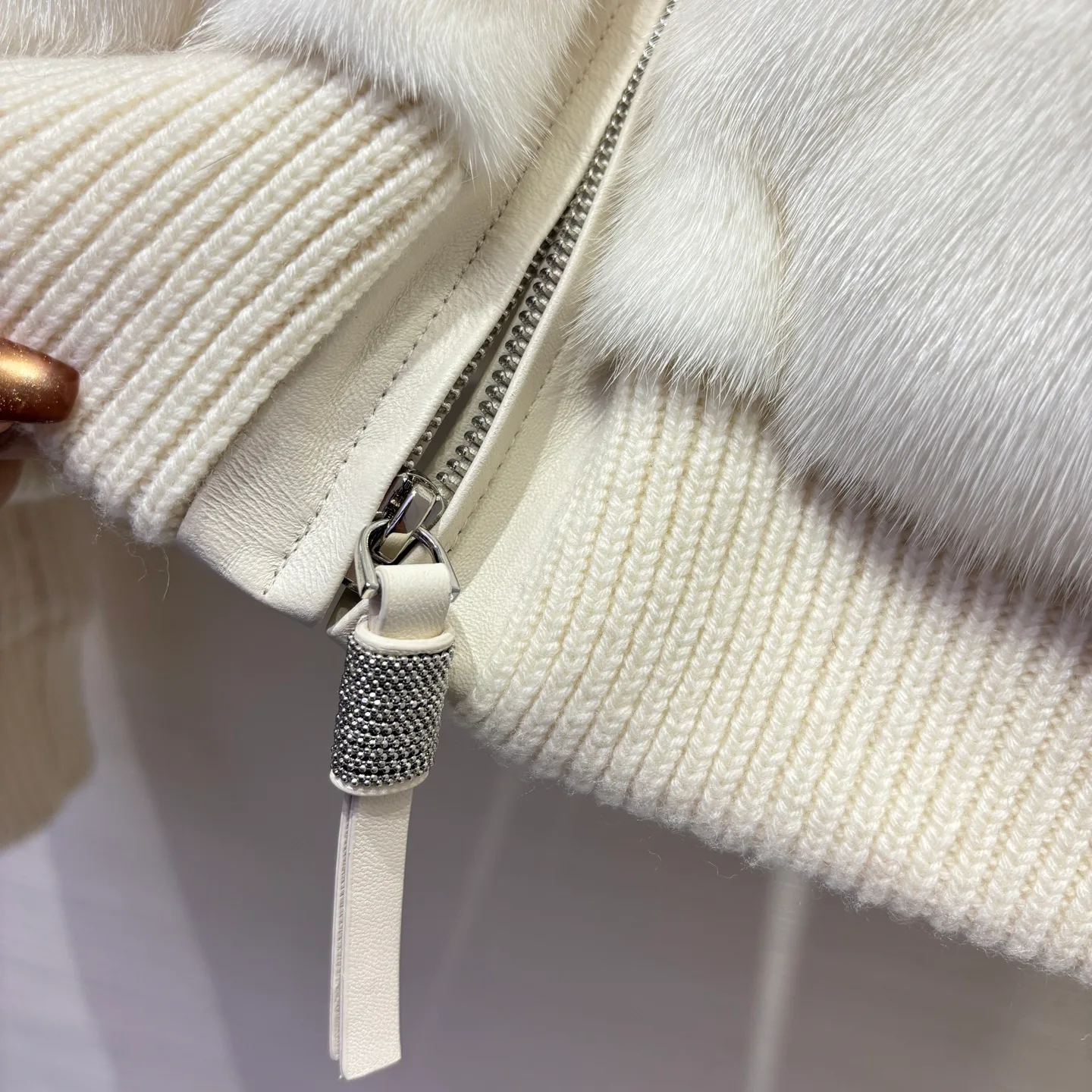 Куртки И Пуховики Женские Brunello Cucinelli 1061434