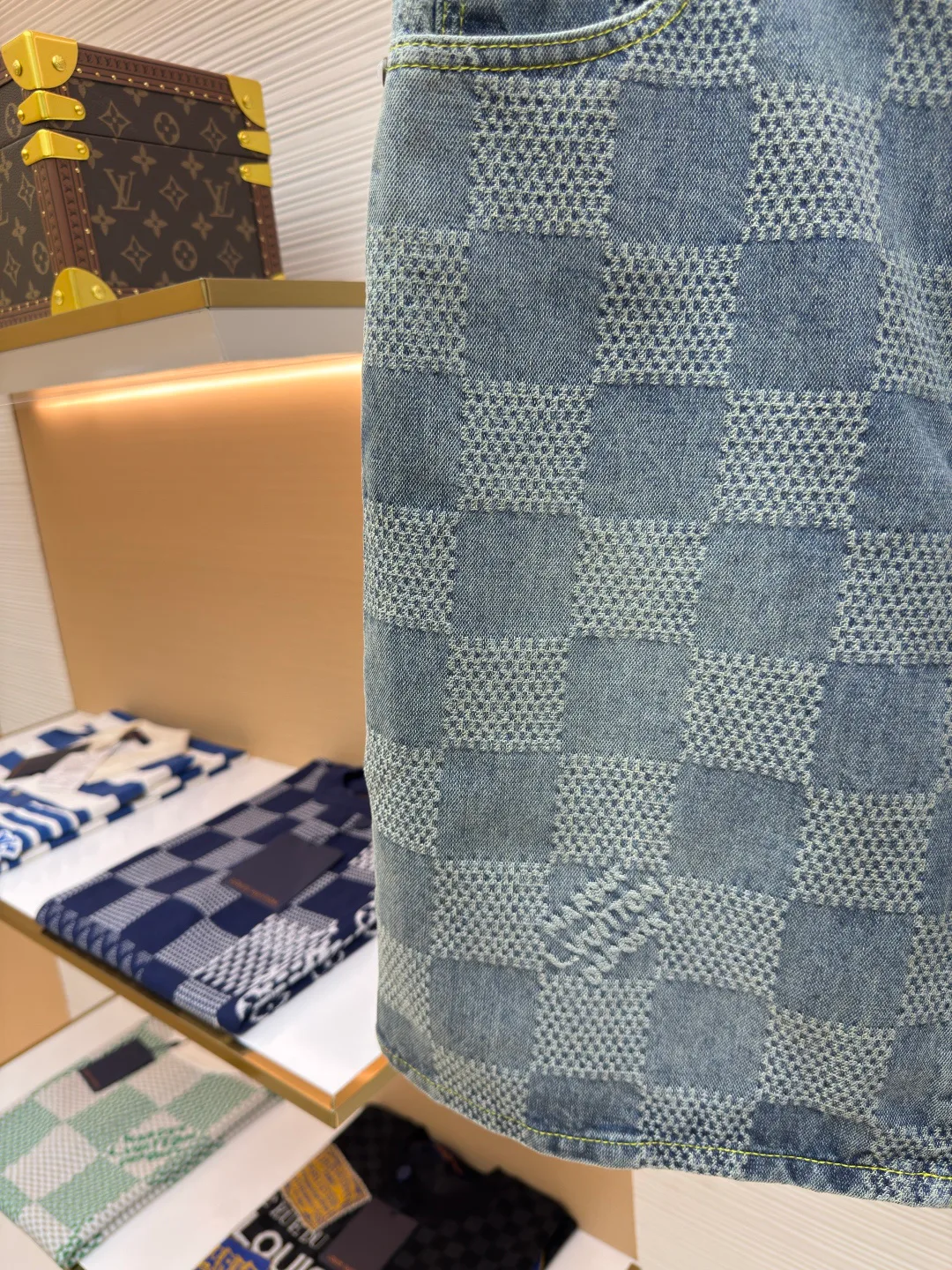Шорты Мужские Louis Vuitton 13187759