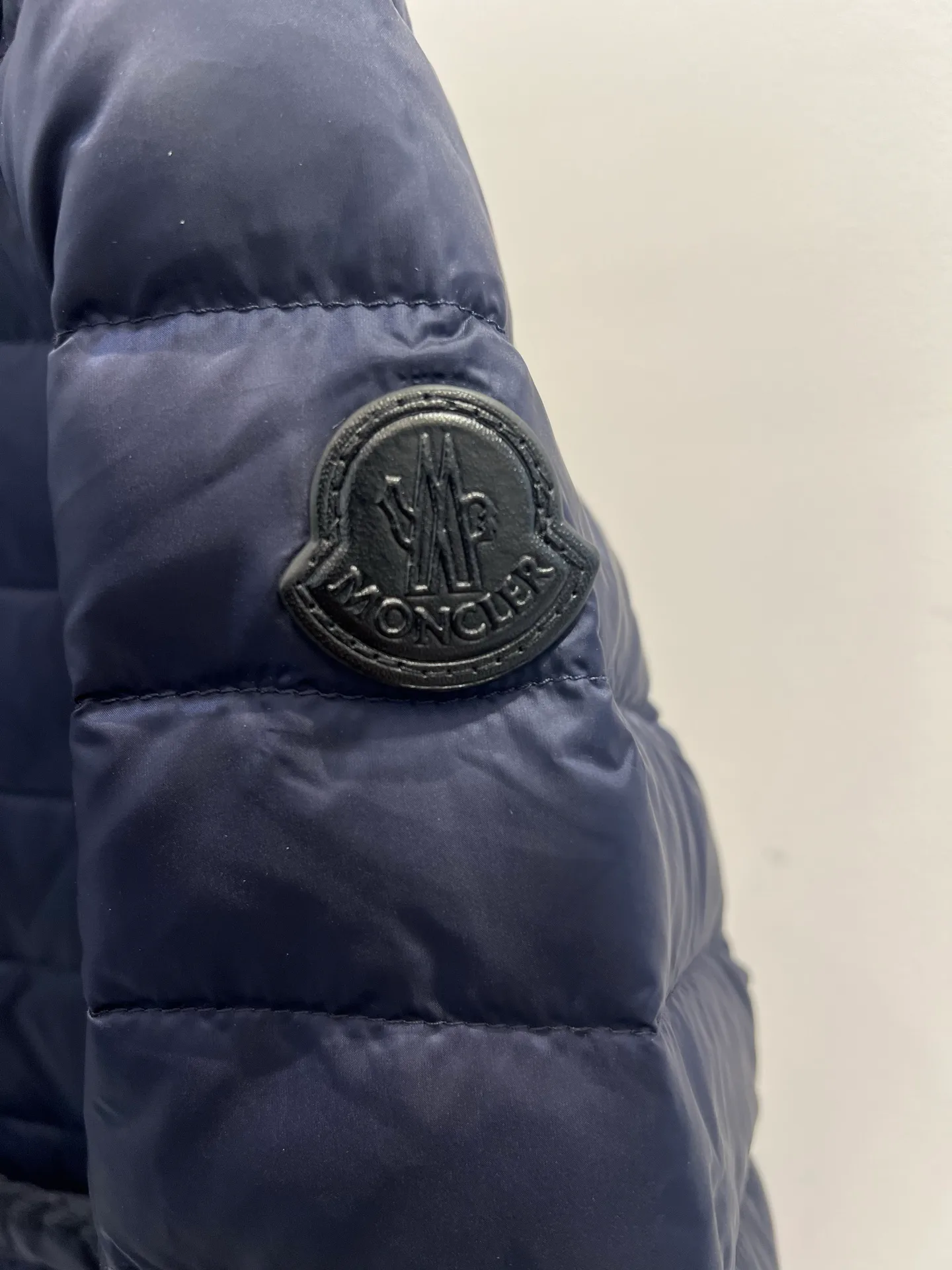 Куртки И Пуховики Женские Moncler 19114937